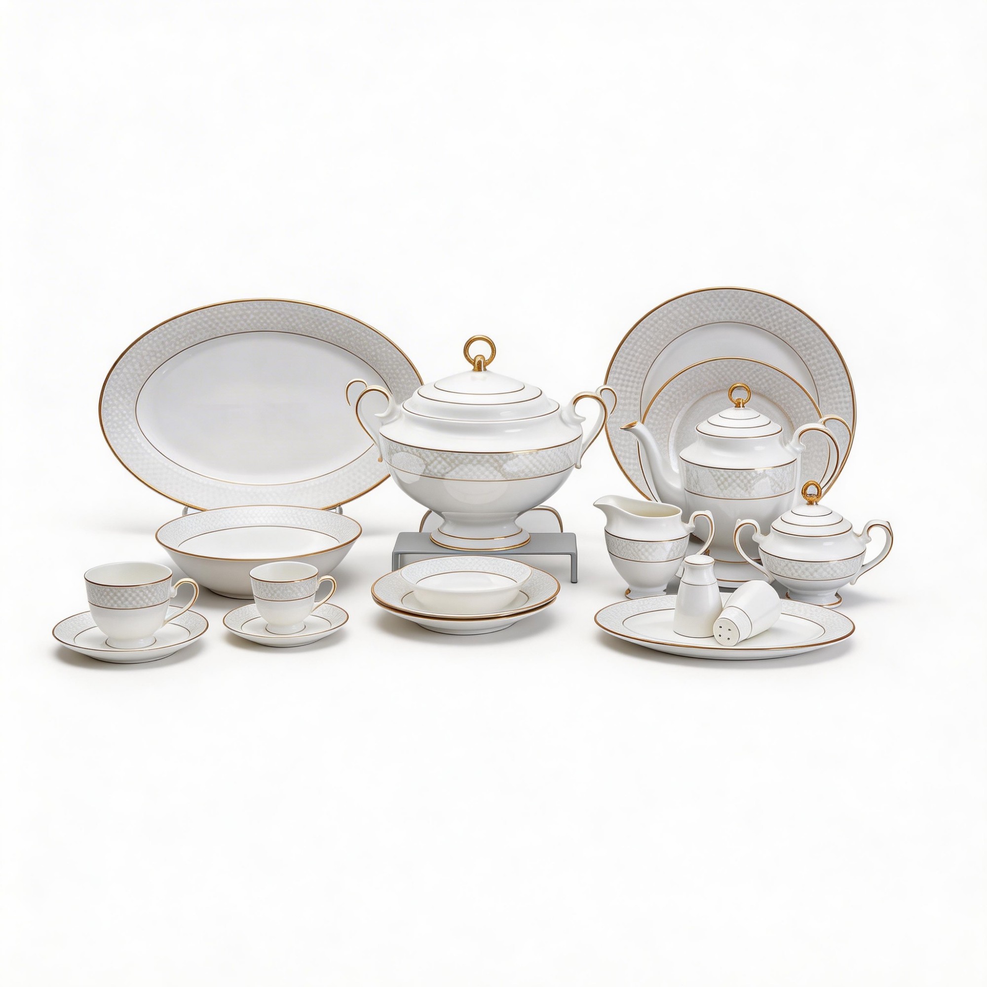 60-Piece European Classic Gold Rim Ceramic Dinnerware Plate Set White Porcelain for Home Hotel Banquet Dishwasher Microwave Safe