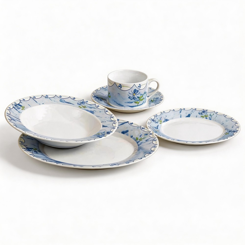 Blue and White Chinese Porcelain Dinnerware Set-Flower Design Party Use 8-Piece Round Decal Dubai Dinnerware